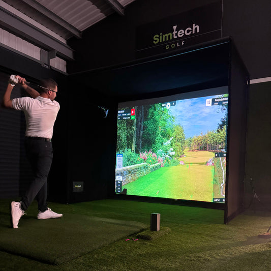 HoleOne by SimTech – Premium DIY Golf Simulator Enclosure